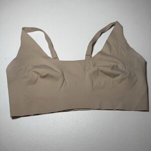 Maurice's Bra Medium Nude Tan Seamless Wirless Comfort Stretchy Thick Band